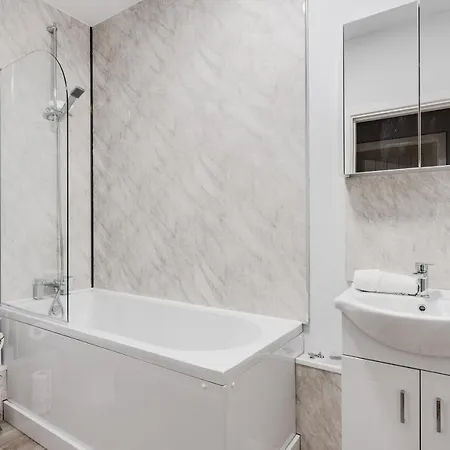 Stanley St By Guestfirst Aparthotel Liverpool