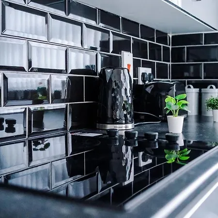 度假居 Spacious House Near Centre -sleeps 8 - Parking *