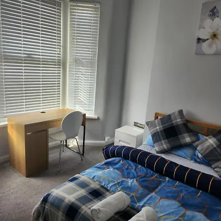 Leopold House Guest house