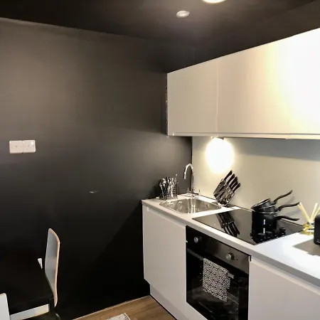 Apartment Wolstenholme Square *
