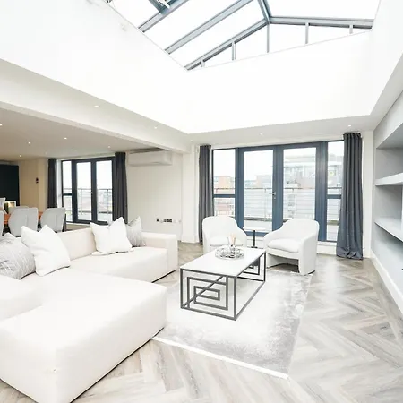 Novu Duke Street Appartement *
