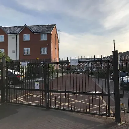 Stylish 2bedroom With Free Parking Liverpool