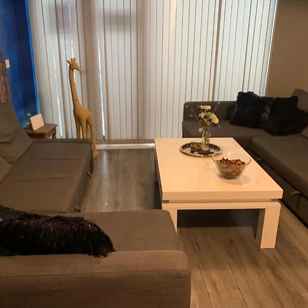 2 Bedroom Free Parking By Concert Square Sleeps 8 Appartement Liverpool
