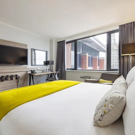 Отель Crowne Plaza Centre By Ihg