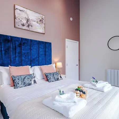 דירה New! Stunning Centre 2-bed In By 53 Degrees Property, Ideal For Small Groups, Sleeps 6! ליברפול