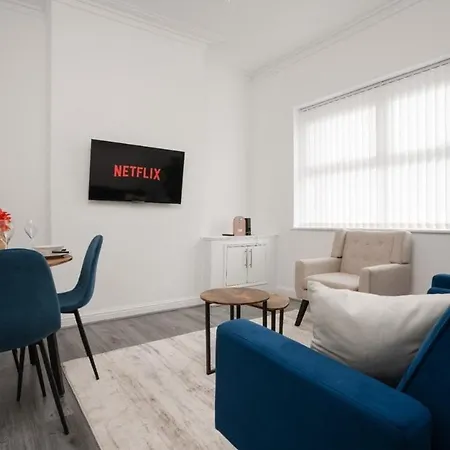 Modern 4 Bed Anfield House Liverpool