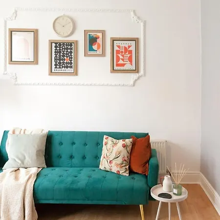 Cozy 3br Near Anfield & Goodison & Netflix Ferienhaus *