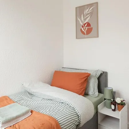 Cozy 3br Near Anfield & Goodison & Netflix Ferienhaus