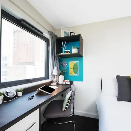 Prospect Point In Liverpool Apartment