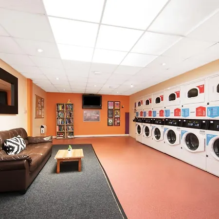 Apartment Prospect Point In Liverpool Liverpool