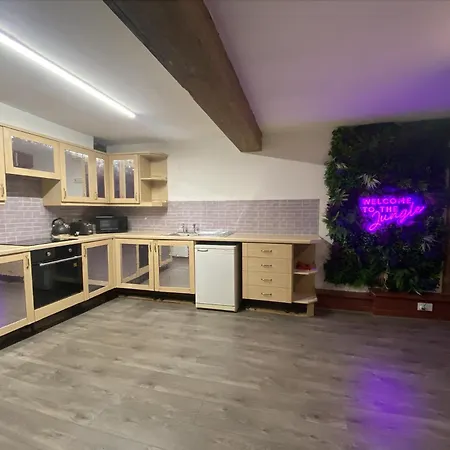 Апартаменты Rainford Gardens By Ustay *