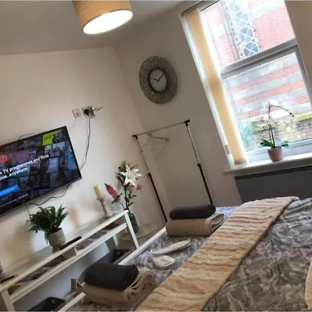 Citynights With Free Parking * Liverpool