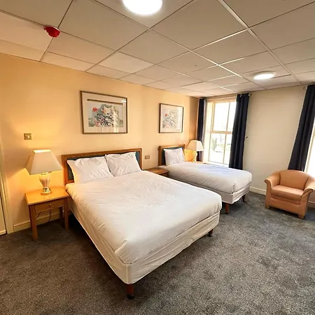 Throstles Nest Hotel 3*