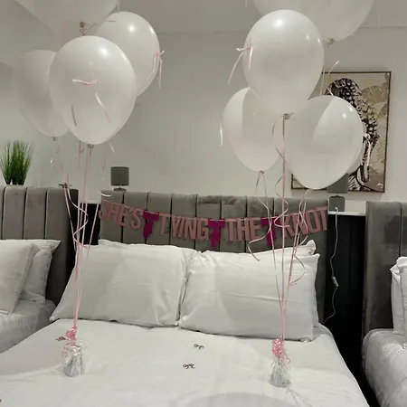 Amazing 10 Bed On Mathew Street Sleeps 18 Apartamento