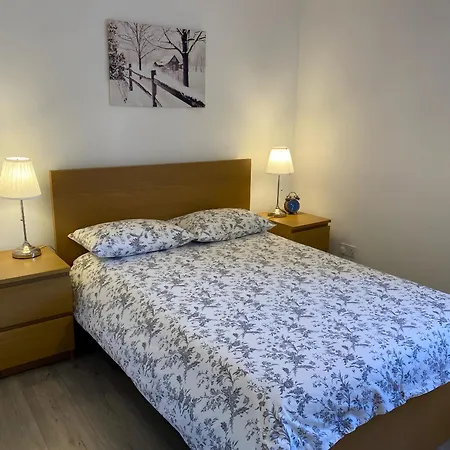 Apartment Stylish 2bedroom With Free Parking