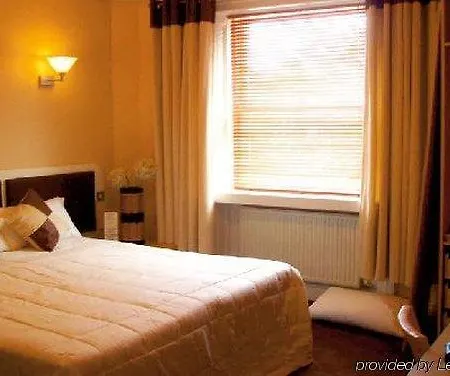 Отель The Devonshire House 3*