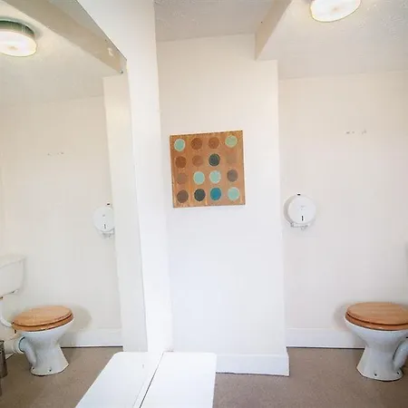 Hotel Lyndan Guest 2*