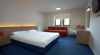 Travelodge The 3*