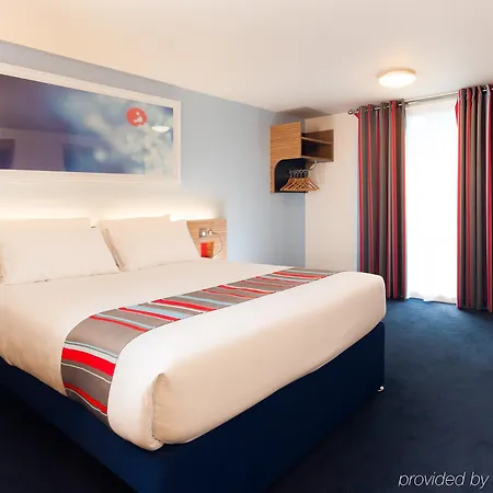 Travelodge The Hotel