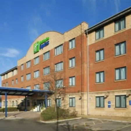 Hotel & Lounge Knowsley