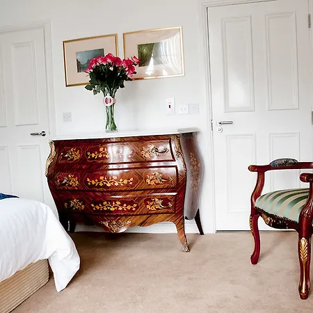The Georgian Town House Hotel