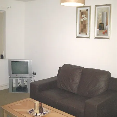 Oyo Arinza Apartments, Hotel Liverpool