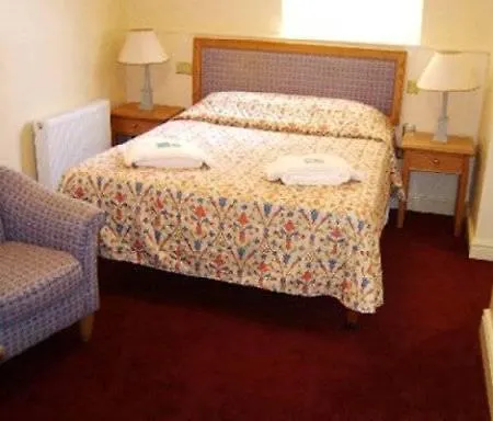Hotel Throstles Nest 3*