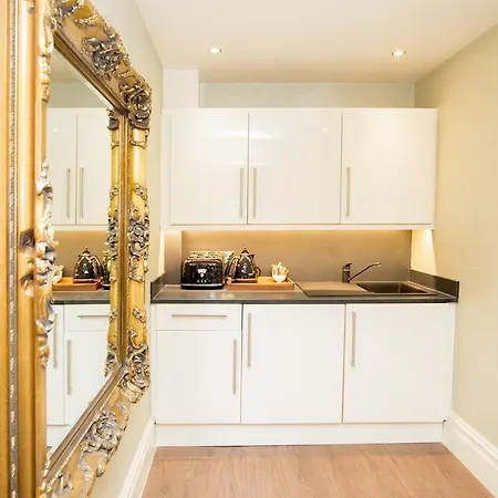 Signature Living At Shankly Aparthotel Liverpool