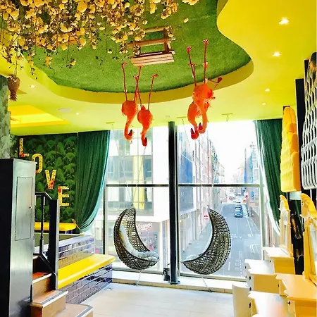 Signature Living At Shankly Aparthotel 4*