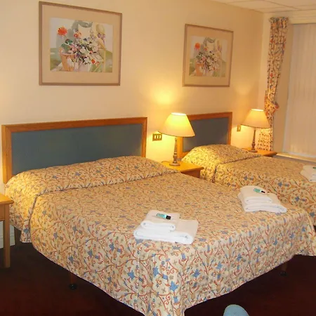 Throstles Nest Hotel 3*