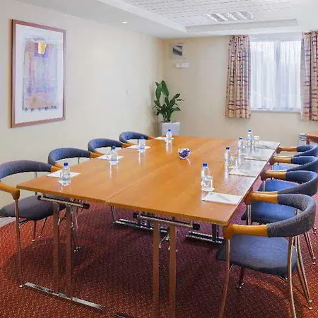 Hotel & Lounge Knowsley