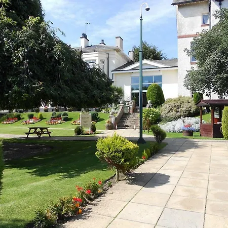 The Devonshire House Отель