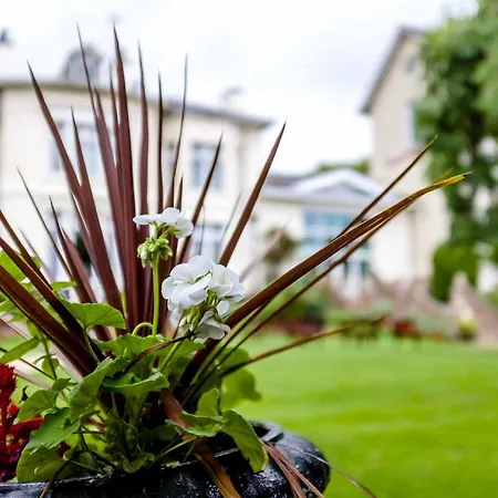 The Devonshire House Отель 3*