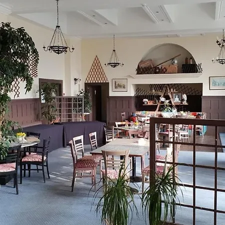 Отель The Devonshire House 3*
