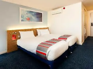 Hotel Travelodge The 3*