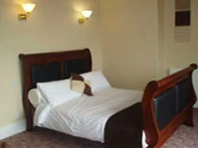 Отель The Devonshire House