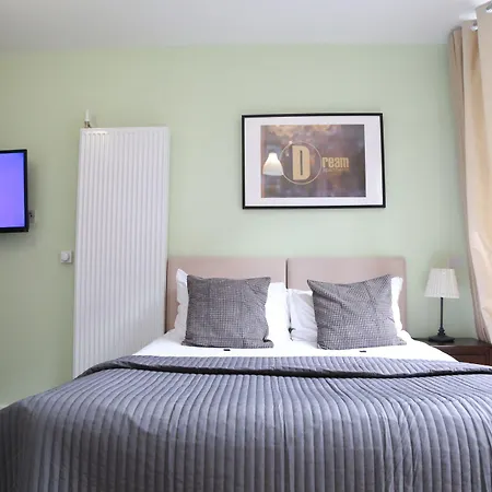 Dream Moorfields Apartment