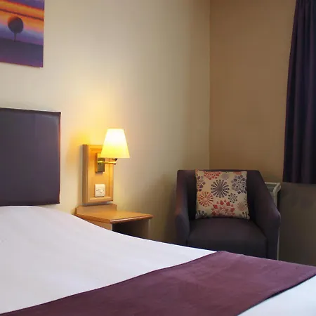 Stables Inn, Aintree 2*
