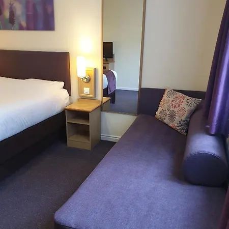 Hotel Stables Inn, Aintree