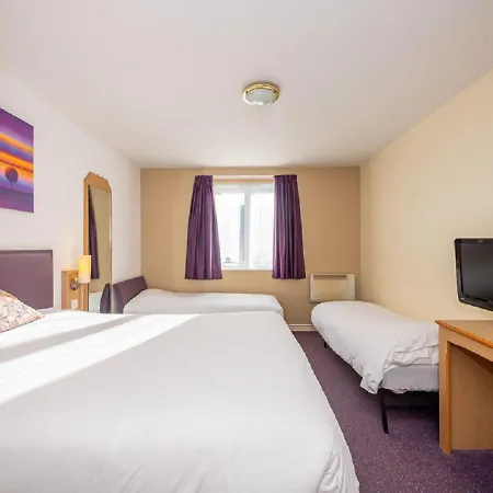 Stables Inn, Aintree