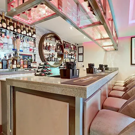 Hotel The Arc 4*