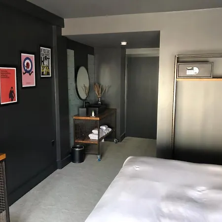ホテル The Baltic 4*