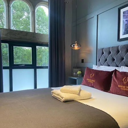 Phoenix Hotel
