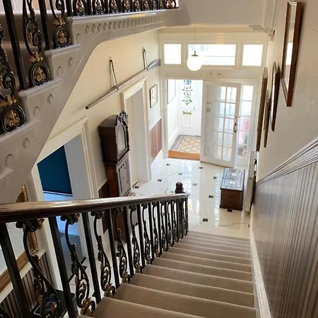 Bed & Breakfast Aberley House Waterloo