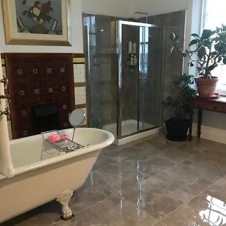 Bed & Breakfast Aberley House Waterloo