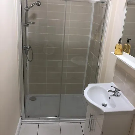 Smeaton Serviced 3*