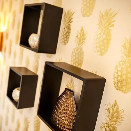 Host - In A Spacious Coliving And Coworking With Garden, And Parking Close To Centre Πανσιόν *