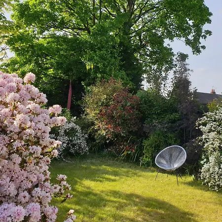 Luxury 5* With Secret Garden And Free Parking Liverpool