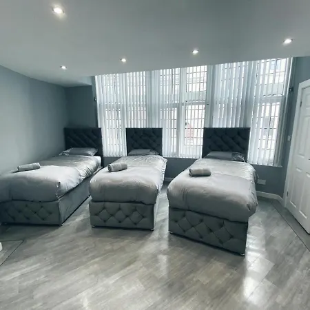Hotel Brownlows 3*