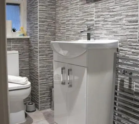 27 Stanley Street By Ustay Apartment 3*